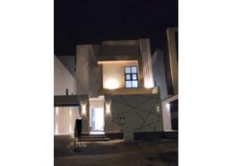 فيلا - 4 غرف نوم - 7 حمامات for للبيع in حي الرمال - شرق الرياض - الرياض