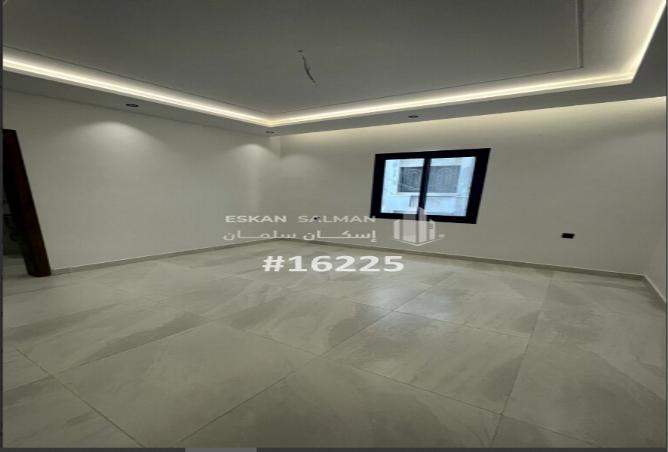 256197 - Property Image 2