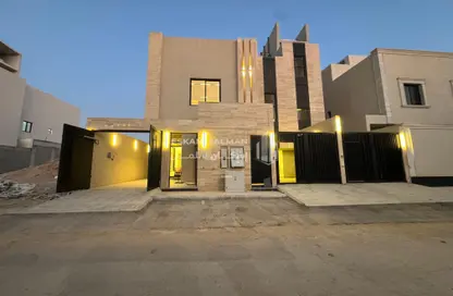 طابق كامل - 6 غرف نوم - 5 حمامات للبيع في الجنادرية - الرياض - الرياض