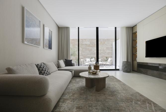 255674 - Property Image 3