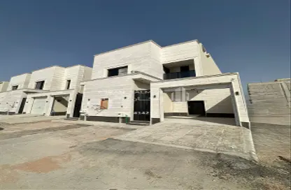 Apartment - 6 Bedrooms - 5 Bathrooms for sale in Al Janadriyah - Riyadh - Ar Riyadh