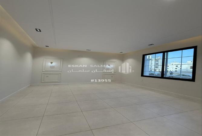 252453 - Property Image 2