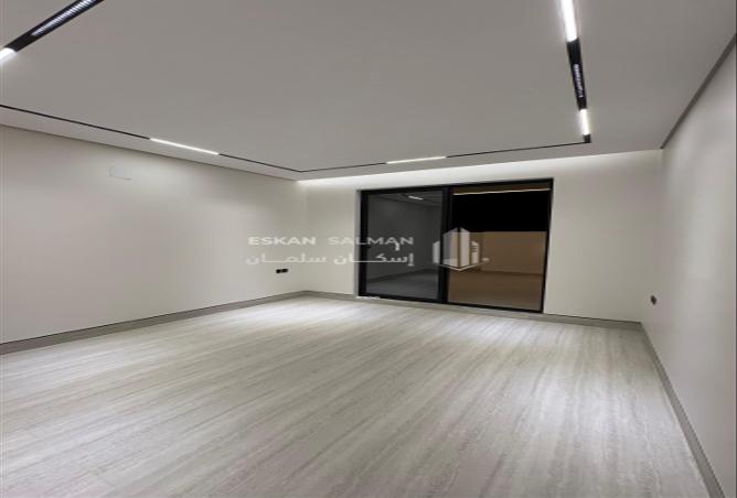 256771 - Property Image 2