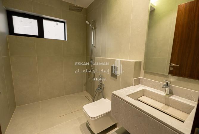 256633 - Property Image 3