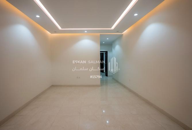255813 - Property Image 2
