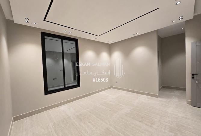 256867 - Property Main Image