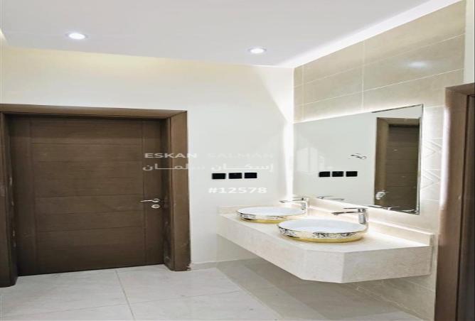 249860 - Property Main Image