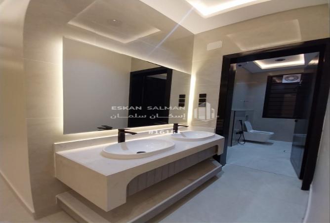 256533 - Property Image 3