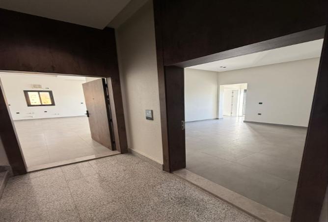 258431 - Property Main Image