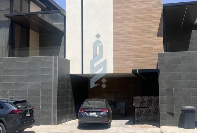 255613 - صورة العقار 2