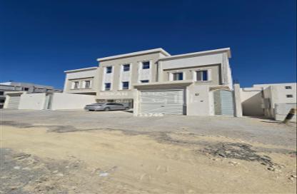شقة - 5 غرف نوم - 4 حمامات للبيع في العزيزية - الجبيل - الشرقية