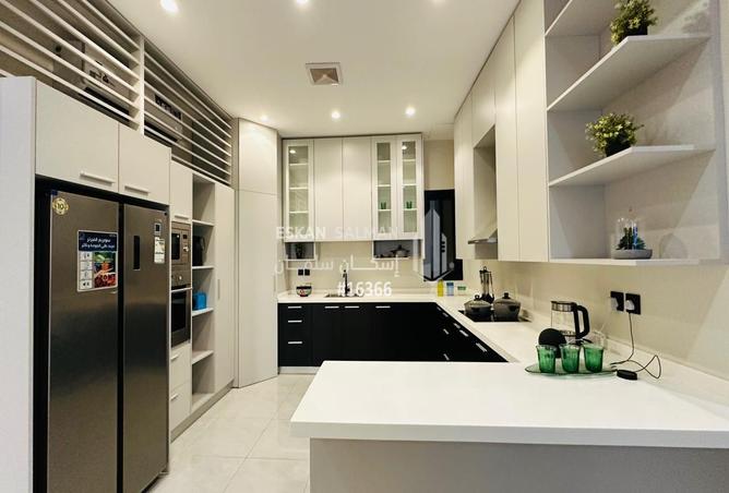 256432 - Property Image 3