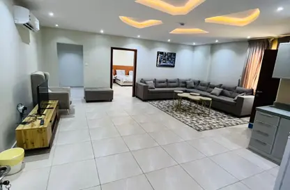 Apartment - 1 Bedroom - 3 Bathrooms for rent in Al Munisiyah - Riyadh - Ar Riyadh