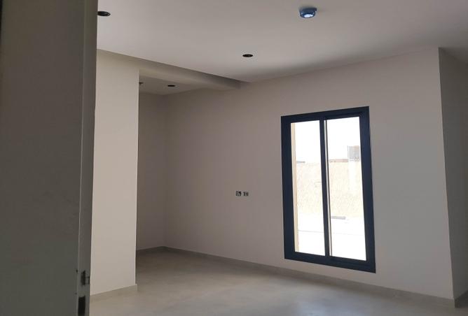 257859 - Property Image 2