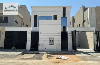 Full Floor - 4 Bedrooms - 5 Bathrooms for sale in Ar Rimal - Riyadh - Ar Riyadh