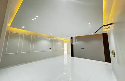 Full Floor - 6 Bedrooms - 3 Bathrooms for sale in الرحبة - امارة منطقة مكة المكرمة - الطائف - Makkah Al Mukarramah