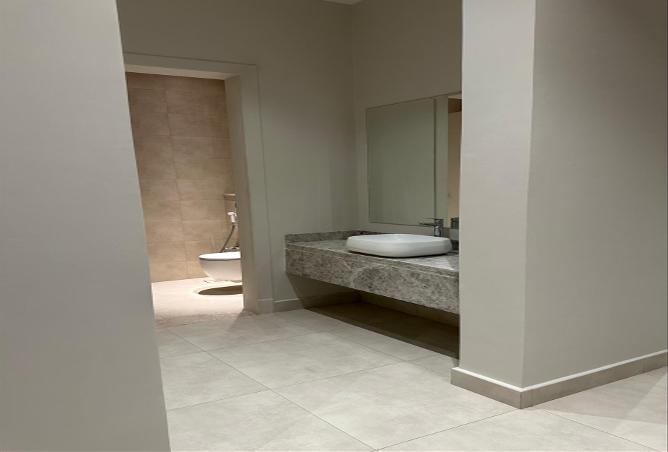 259005 - Property Image 3