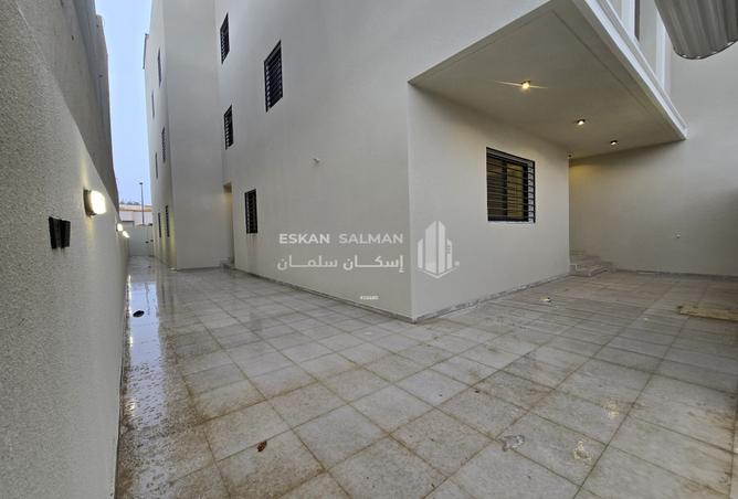 256617 - Property Image 3