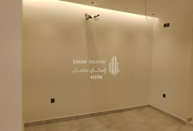 255254 - Property Image 3