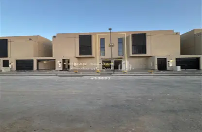 طابق كامل - 5 غرف نوم - 3 حمامات للبيع في الرمال - الرياض - الرياض