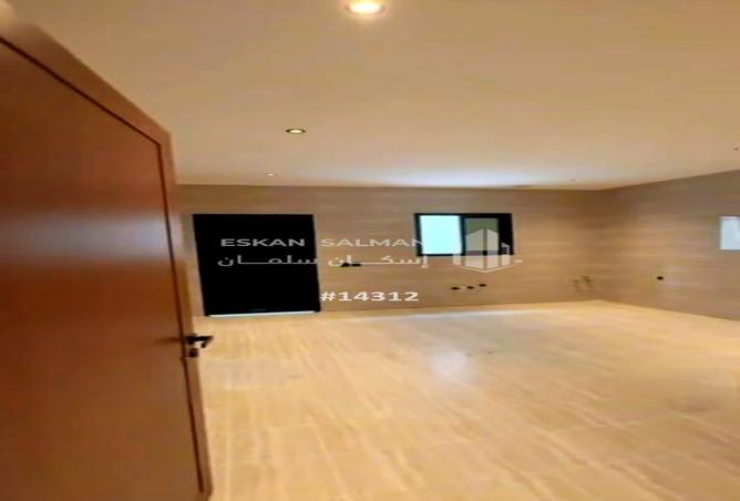 253193 - Property Image 3