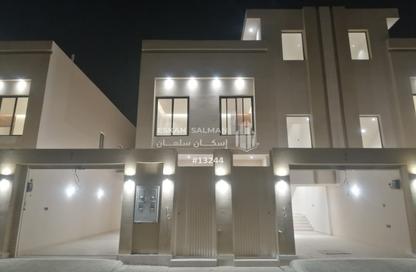 فيلا - 6 غرف نوم - 4 حمامات للبيع في عكاظ - الرياض - الرياض