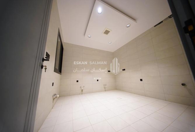 255644 - Property Image 3