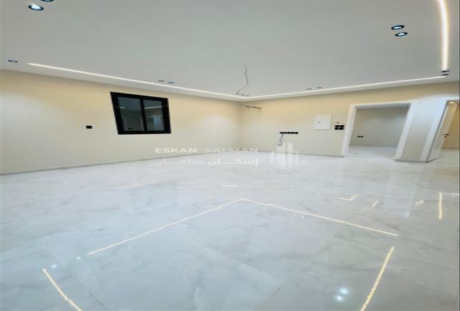 253332 - Property Image 2