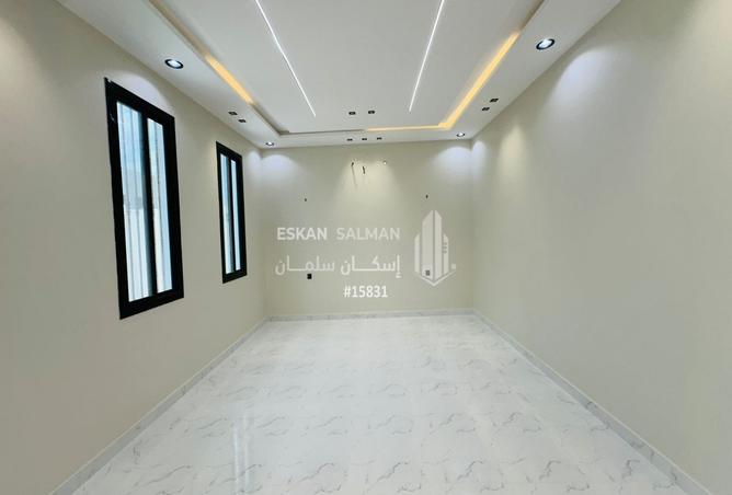 255464 - Property Image 3