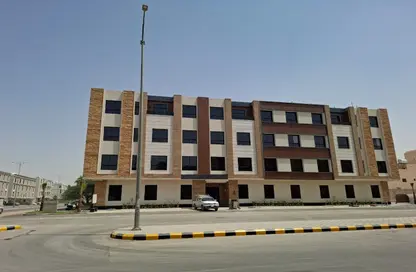 Apartment - 4 Bedrooms - 3 Bathrooms for sale in Al Munisiyah - Riyadh - Ar Riyadh
