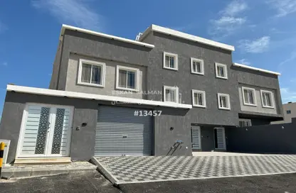 Apartment - 6 Bedrooms - 4 Bathrooms for sale in إشبيلية - Al Jubail - Eastern
