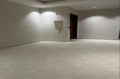 Apartment - 3 Bedrooms - 2 Bathrooms for rent in Ar Rimal - Riyadh - Ar Riyadh