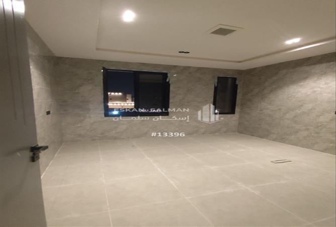 251346 - Property Image 3