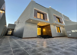 Villa - 8 bedrooms - 6 bathrooms for للبيع in Az Zomorod - Jeddah - Makkah Al Mukarramah