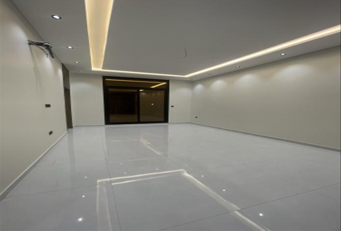 257967 - Property Image 2