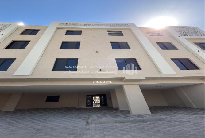 256215 - Property Image 2