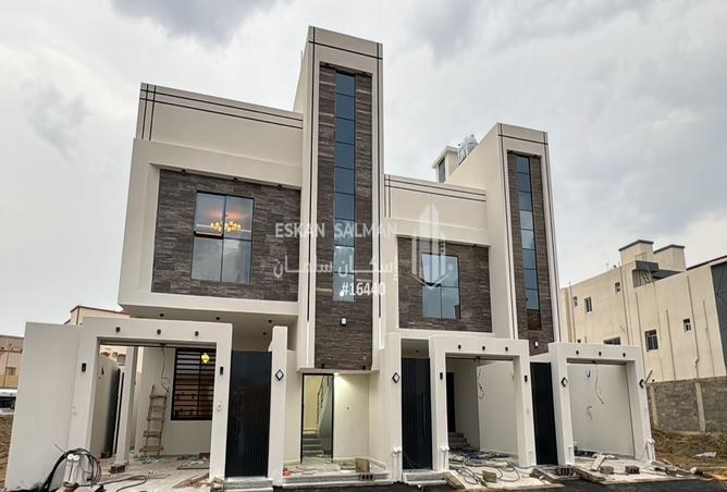 256298 - Property Main Image