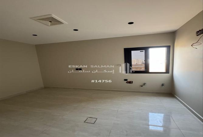 254012 - Property Image 3