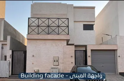 Apartment - 4 Bedrooms - 2 Bathrooms for rent in Al Qirawan - Riyadh - Ar Riyadh