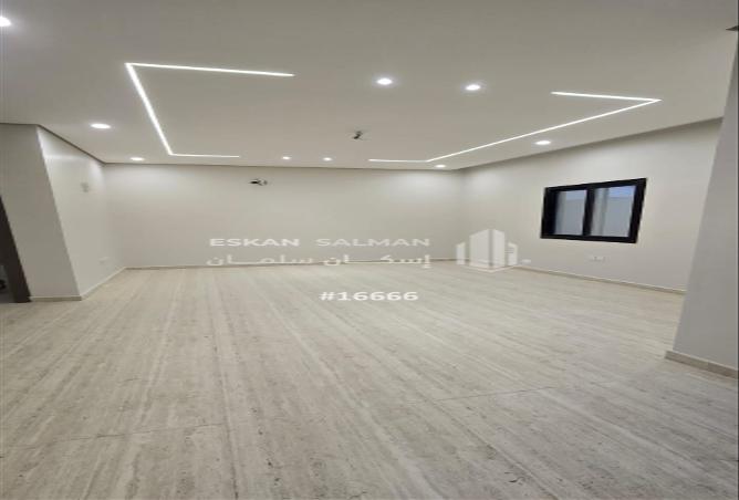 256609 - Property Image 2