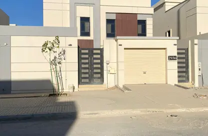 فيلا - 4 غرف نوم - 4 حمامات للايجار في الجنادرية - الرياض - الرياض