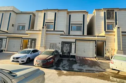 Villa - 4 Bedrooms - 2 Bathrooms for sale in Al Munisiyah - Riyadh - Ar Riyadh