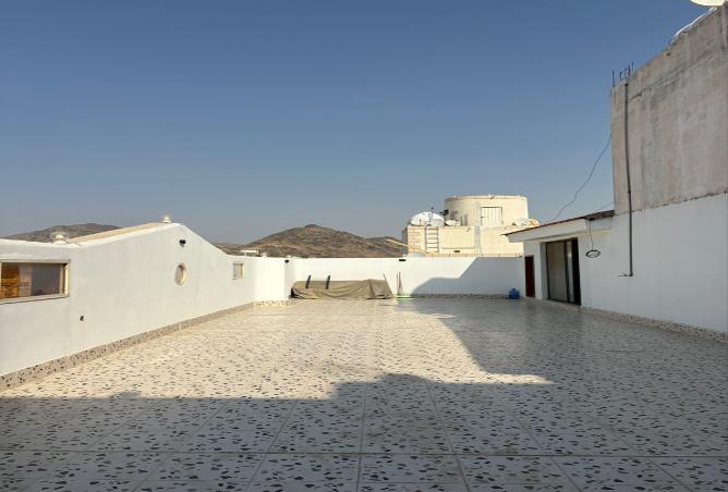 258739 - Property Image 3