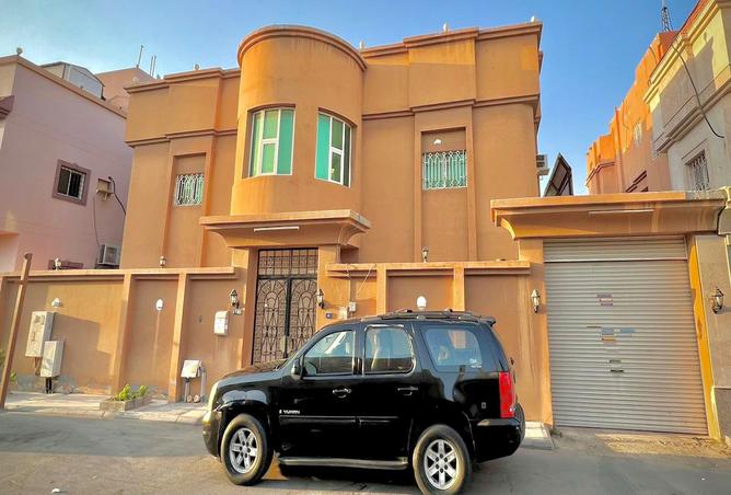 258327 - Property Main Image