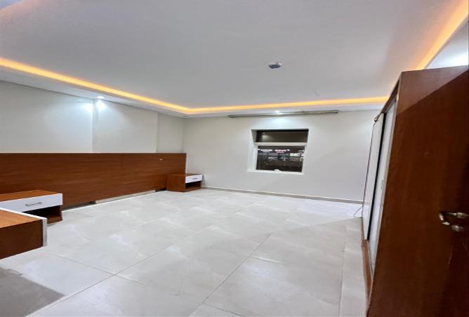 258184 - Property Image 3