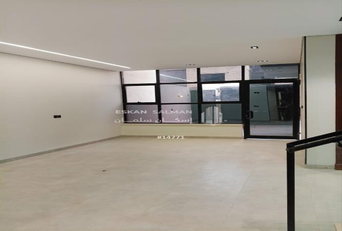 253808 - Property Image 3