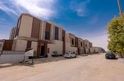 Villa - 5 Bedrooms - 4 Bathrooms for sale in Ar Rimal - Riyadh - Ar Riyadh