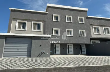 Apartment - 5 Bedrooms - 4 Bathrooms for sale in إشبيلية - Al Jubail - Eastern