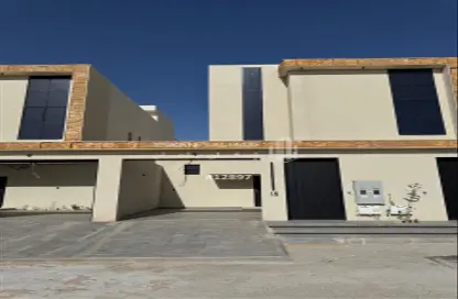 Villa - 4 Bedrooms - 5 Bathrooms for sale in Ad Dahi Al Gharbi - Bariduh - Al Qassim
