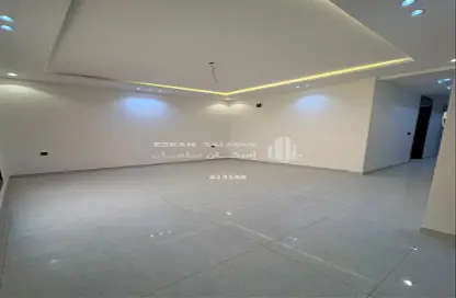 Apartment - 3 Bedrooms - 3 Bathrooms for sale in Al Janadriyah - Riyadh - Ar Riyadh